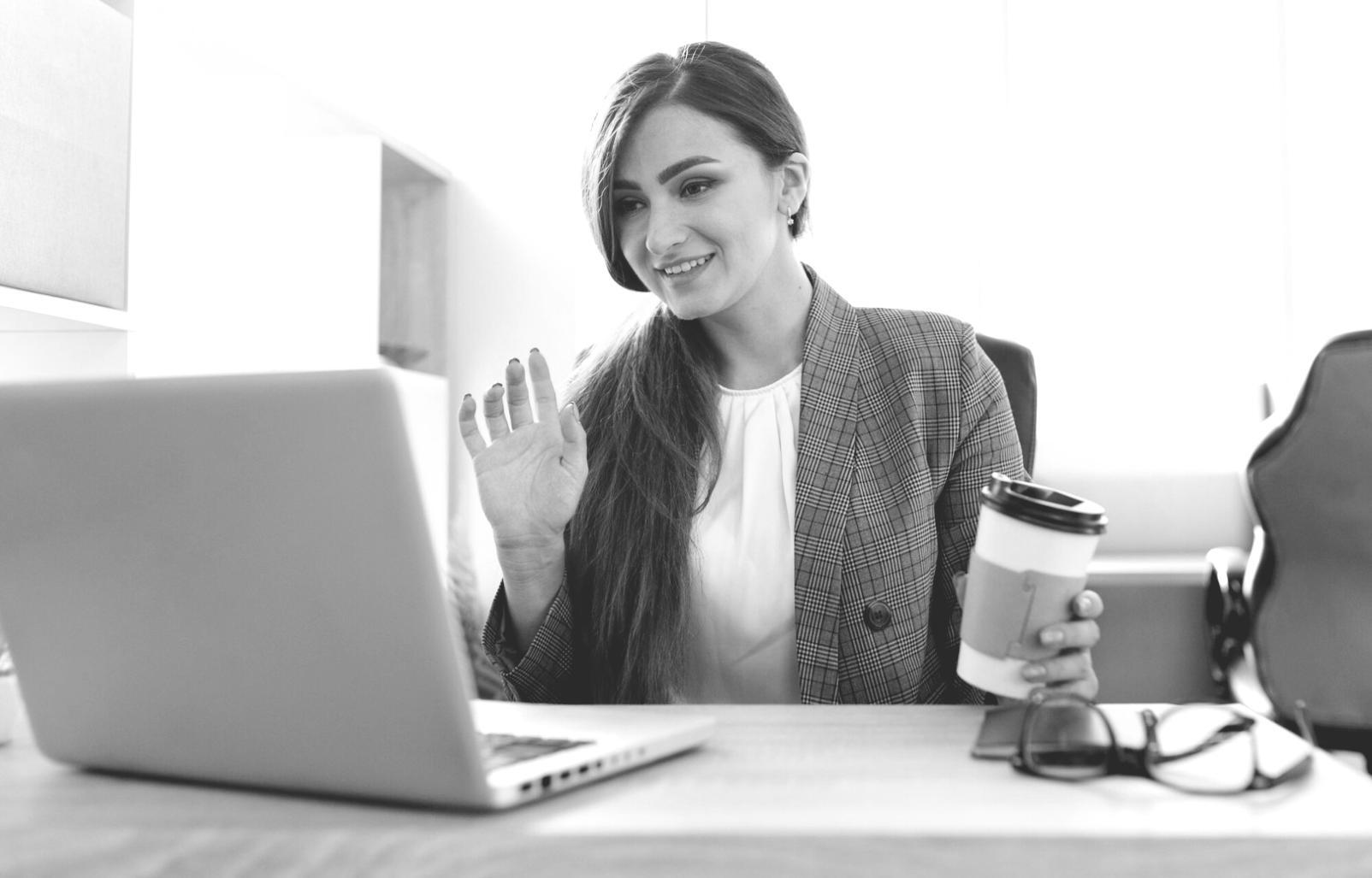 Session de conseil personnalisée avec documents financiers